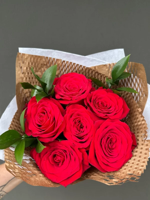 Buquê de 6 Rosas