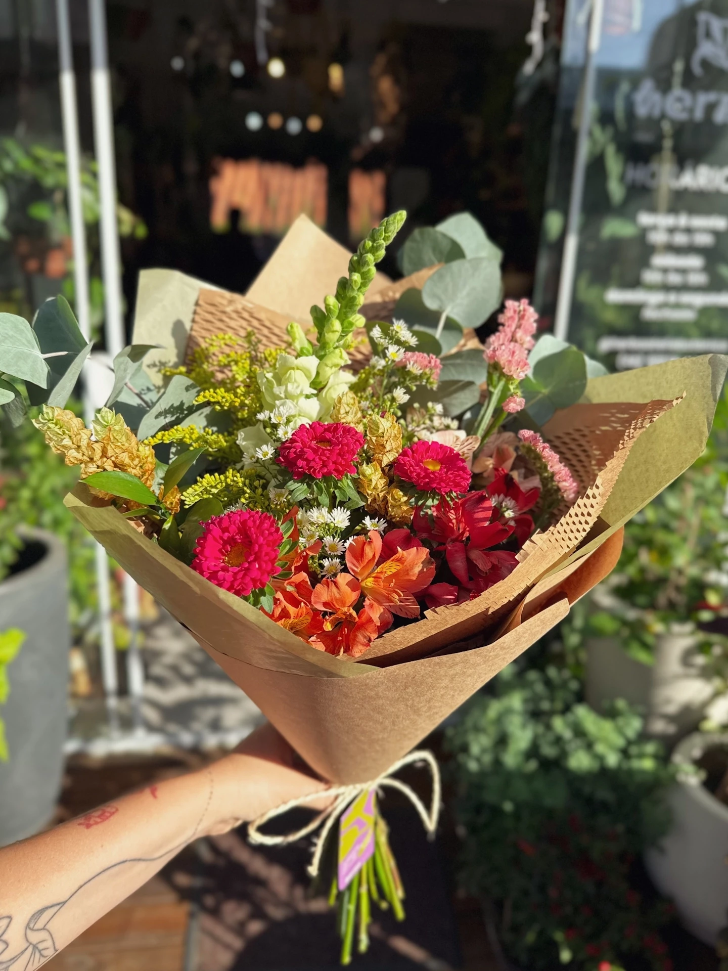 Buquê Flores do Campo M | Buquê Natural com Flores da Estação